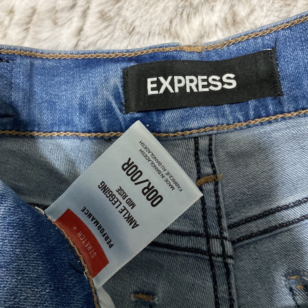 Express Jeans. Stretch + Performance Ankle Leggin… - image 2